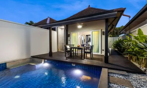 Сногсшибательная вилла с 1 спальней и с видом на бассейн в проекте Ту Виллас Холидей Ориентал Стайл Лайян, на пляже Бангтао/Лагуна (+ Видео обзор)