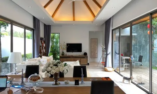 Прекрасная вилла с 3 спальнями и с видом на бассейн в проекте Анчан Гранд Резиденс, на пляже Бангтао/Лагуна (+ Видео обзор)