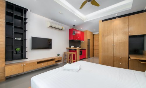 Потрясающие апартаменты студия и с видом на город в проекте Ре Лайф, на пляже Найхарн