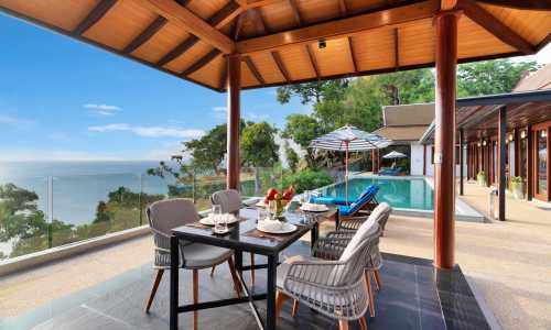 Восхитительная вилла с 5 спальнями и с видом на море, на пляже Камала 