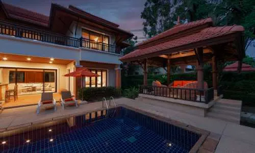 Потрясающая вилла с 4 спальнями и с видом на бассейн в проекте Ангсана Виллас Резорт, на пляже Бангтао/Лагуна