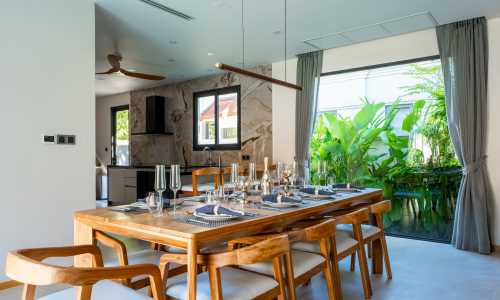 Прекрасная вилла с 4 спальнями и с видом на бассейн в проекте Сайтан, на пляже Бангтао/Лагуна