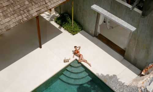 Великолепная вилла с 3 спальнями и с видом на бассейн, на пляже Лаян 