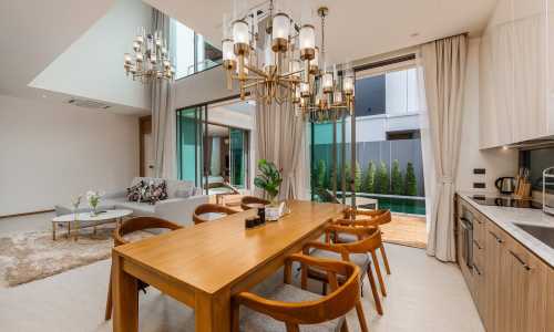 Комфортабельная вилла с 3 спальнями и с видом на бассейн в проекте Зе Тик, на пляже Бангтао/Лагуна