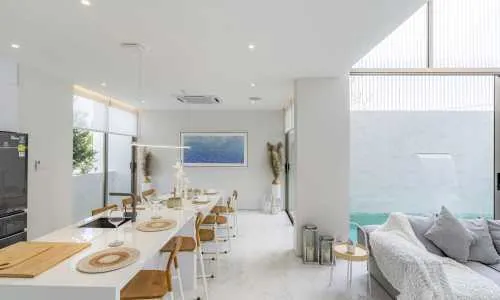 Удобная вилла с 3 спальнями и с видом на бассейн в проекте Зе Резиденс Прайм, на пляже Лаян 