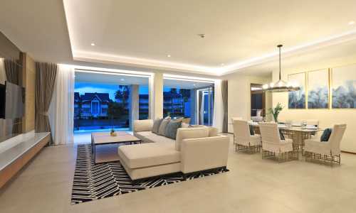 Восхитительные апартаменты с 2 спальнями и с видом на озеро, не далеко от моря в проекте Ангсана Бичфронт, на пляже Бангтао/Лагуна