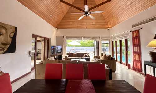 Cтильная вилла с 3 спальнями и с видом на бассейн в проекте Тай Бали, на пляже Бангтао/Лагуна