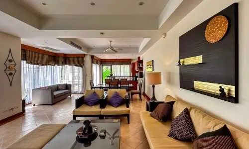 Сногсшибательная вилла с 3 спальнями и с видом на бассейн в проекте Ангсана Виллас Резорт, на пляже Бангтао/Лагуна