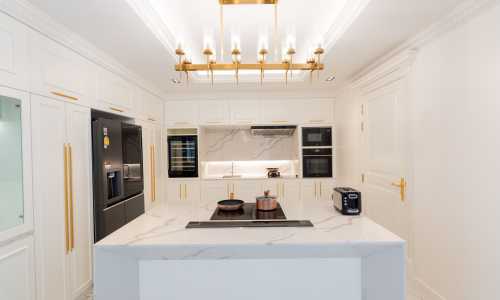 Превосходная вилла с 3 спальнями и с видом на бассейн, на пляже Чентале