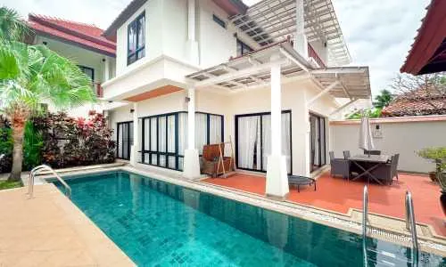 Сказочная вилла с 3 спальнями и с видом на бассейн в проекте Лагуна Линкс, на пляже Бангтао/Лагуна