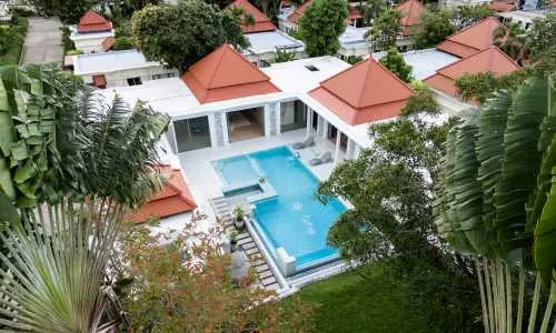 Роскошная вилла с 5 спальнями и с видом на бассейн в проекте Сайтан, на пляже Бангтао/Лагуна (+ Видео обзор)