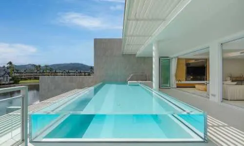 Удобные апартаменты с 2 спальнями и с видом на море в проекте Ангсана Бичфронт, на пляже Бангтао/Лагуна