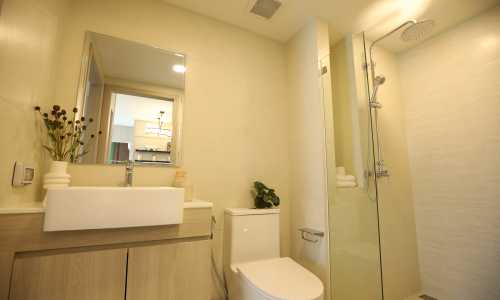 Комфортабельные апартаменты с 2 спальнями и с видом на бассейн, на пляже Бангтао/Лагуна