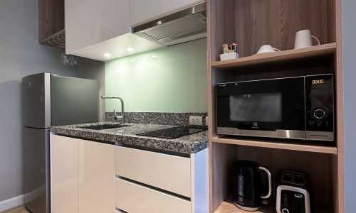 Комфортабельные апартаменты студия и с видом на бассейн в проекте Даймонд Кондоминиум, на пляже Бангтао/Лагуна