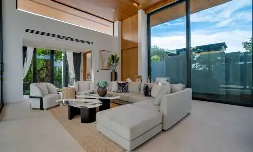 Комфортабельная вилла с 3 спальнями и с видом на бассейн, на пляже Бангтао/Лагуна