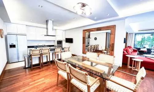 Cтильные апартаменты с 3 спальнями и с видом на бассейн, не далеко от моря в проекте Перл оф Найтон, на пляже Найтон (+ Видео обзор)