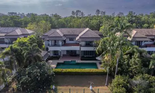 Великолепная вилла с 5 спальнями и с видом на бассейн в проекте Лагуна Вилладж, на пляже Бангтао/Лагуна