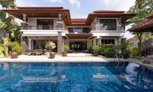 Сногсшибательная вилла с 4 спальнями и с видом на бассейн в проекте Лагуна Линкс, на пляже Бангтао/Лагуна
