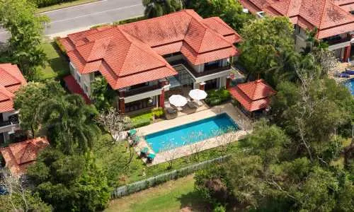 Прекрасная вилла с 4 спальнями и с видом на бассейн в проекте Лагуна Линкс, на пляже Бангтао/Лагуна