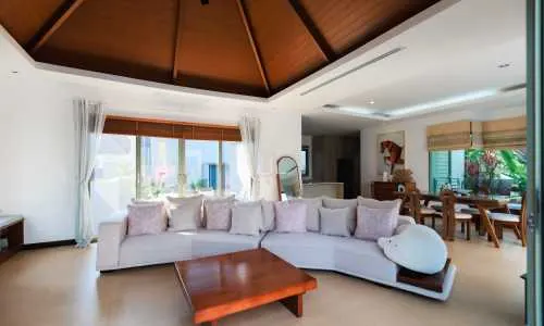 Модная вилла с 3 спальнями и с видом на бассейн в проекте Ботаника Лакшери, на пляже Бангтао/Лагуна