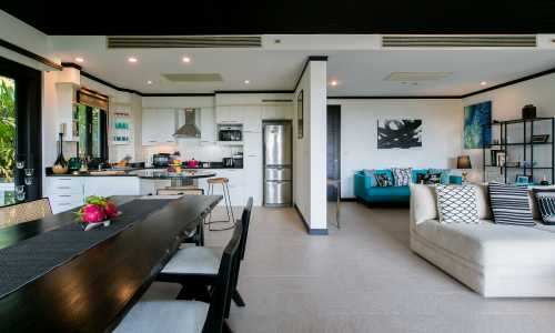 Модная вилла с 2 спальнями и с видом на море в проекте Катаманда, на пляже Ката