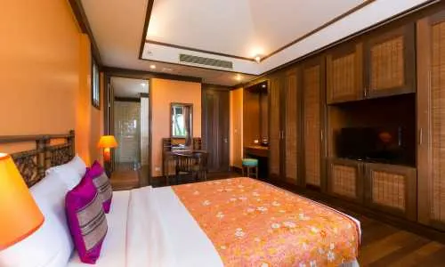 Прекрасная вилла с 3 спальнями и с видом на море в проекте Катаманда, на пляже Ката