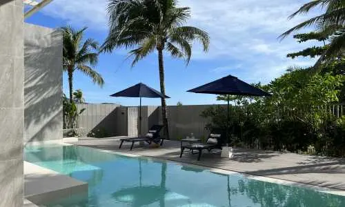 Великолепные апартаменты с 2 спальнями и с видом на море в проекте Ангсана Бичфронт, на пляже Бангтао/Лагуна