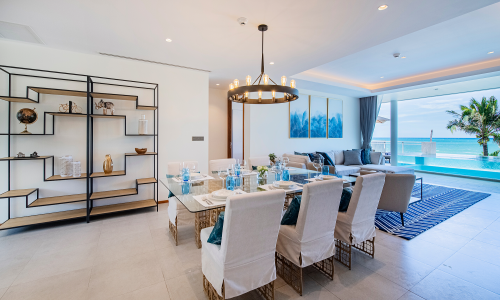 Модные апартаменты с 2 спальнями и с видом на море в проекте Ангсана Бичфронт, на пляже Бангтао/Лагуна