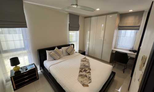 Великолепная вилла с 5 спальнями и с видом на бассейн в проекте Лагуна Парк, на пляже Бангтао/Лагуна