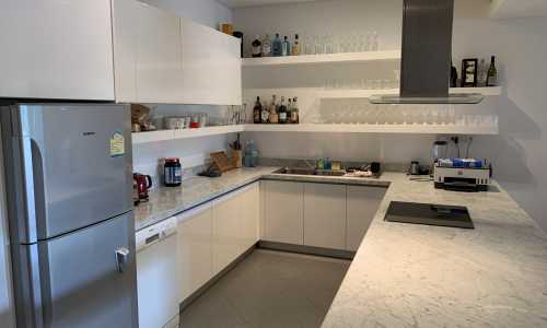 Роскошные апартаменты с 2 спальнями и с видом на бассейн в проекте Мандала Кондоминиум, на пляже Бангтао/Лагуна