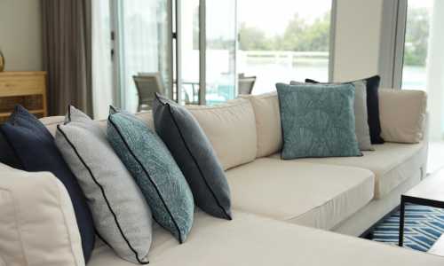 Сказочные апартаменты с 2 спальнями и с видом на озеро, не далеко от моря в проекте Ангсана Бичфронт, на пляже Бангтао/Лагуна