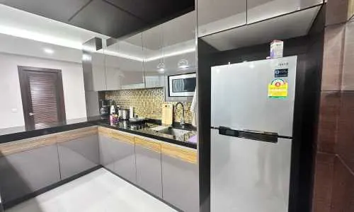 Комфортабельные апартаменты с 2 спальнями и с видом на город в проекте Реджент Бангтао, на пляже Бангтао/Лагуна