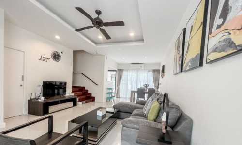 Шикарный таунхаус с 3 спальнями и с видом на горы в проекте Лагуна Парк, на пляже Бангтао/Лагуна