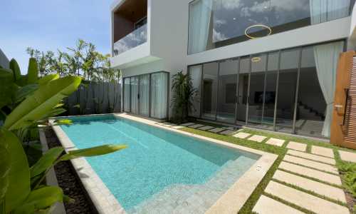 Cтильная вилла с 3 спальнями и с видом на бассейн в проекте Зенити, на пляже Бангтао/Лагуна