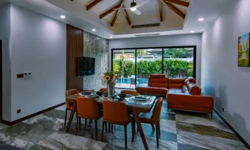 Сногсшибательная вилла с 4 спальнями и с видом на город в проекте Пейка Эстэйт Виллас, на пляже Бангтао/Лагуна