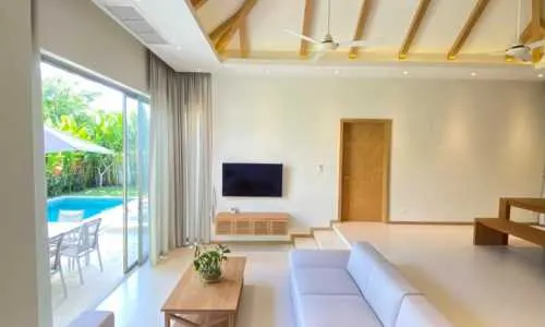 Сногсшибательная вилла с 3 спальнями и с видом на бассейн в проекте Тричада Скай, на пляже Бангтао/Лагуна