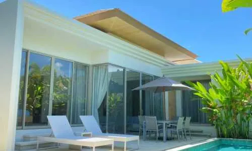 Сногсшибательная вилла с 3 спальнями и с видом на бассейн в проекте Тричада Скай, на пляже Бангтао/Лагуна