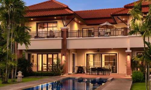 Сногсшибательная вилла с 4 спальнями и с видом на озеро в проекте Ангсана Виллас Резорт, на пляже Бангтао/Лагуна