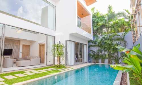 Удобная вилла с 3 спальнями и с видом на бассейн в проекте Зенити, на пляже Бангтао/Лагуна