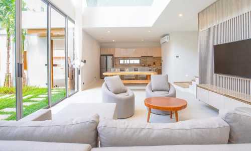 Удобная вилла с 3 спальнями и с видом на бассейн в проекте Зенити, на пляже Бангтао/Лагуна