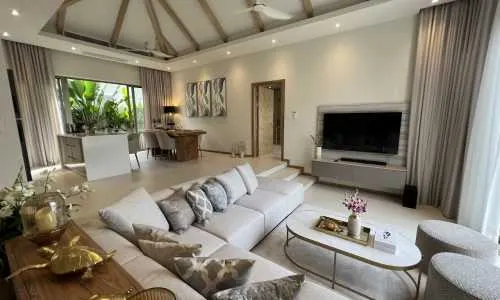 Комфортабельная вилла с 3 спальнями и с видом на бассейн в проекте Тричада Бриз, на пляже Бангтао/Лагуна