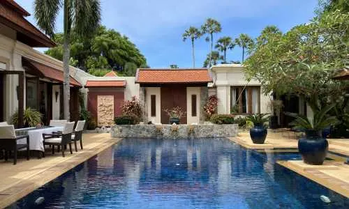 Роскошная вилла с 4 спальнями и с видом на бассейн в проекте Сайтан, на пляже Бангтао/Лагуна (+ Видео обзор)