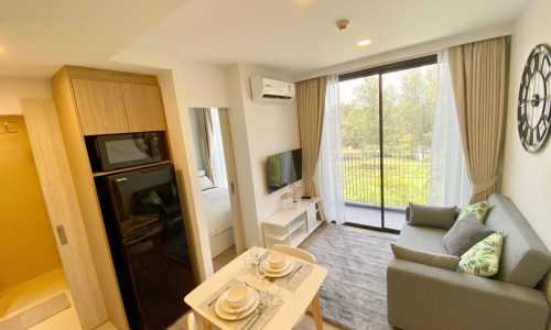 Восхитительные апартаменты с 2 спальнями и с видом на гольф-поле в проекте Скай Парк, на пляже Бангтао/Лагуна