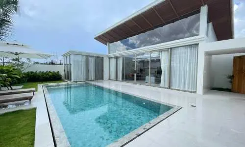Прекрасная вилла с 3 спальнями и с видом на бассейн в проекте Ашира Виллас, на пляже Бангтао/Лагуна