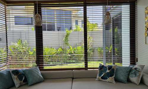 Комфортабельная вилла с 2 спальнями и с видом на бассейн в проекте Риверхауз Пхукет, на пляже Бангтао/Лагуна