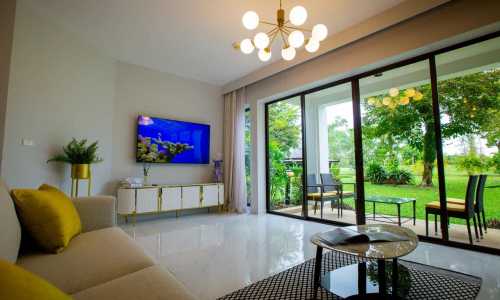 Шикарные апартаменты с 2 спальнями и с видом на гольф-поле в проекте Алламанда 2 и 3, на пляже Бангтао/Лагуна (+ Видео обзор)