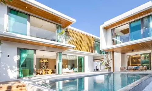 Великолепная вилла с 4 спальнями и с видом на бассейн, на пляже Бангтао/Лагуна