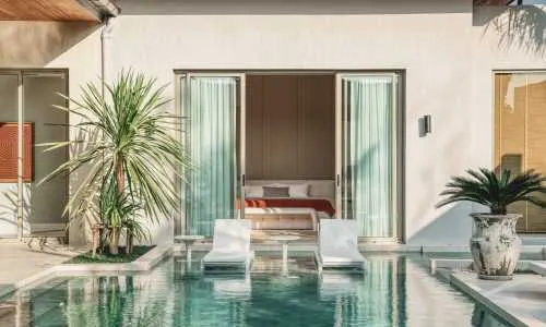 Модная вилла с 4 спальнями и с видом на бассейн, на пляже Бангтао/Лагуна