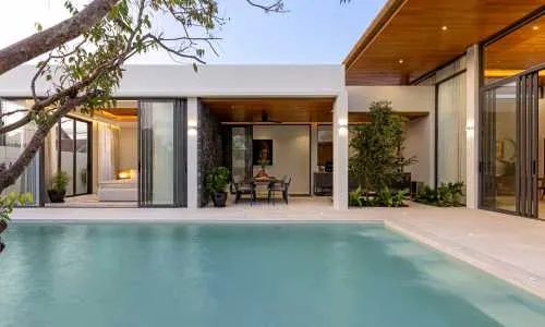 Сказочная вилла с 4 спальнями и с видом на бассейн, на пляже Бангтао/Лагуна