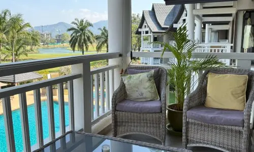 Комфортабельные апартаменты с 2 спальнями и с видом на гольф-поле в проекте Алламанда 2 и 3, на пляже Бангтао/Лагуна